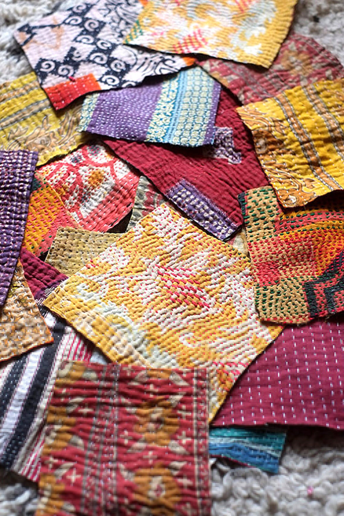 12 Pcs Kantha Quilt Scraps, Vintage Kantha Quilt Scrap, Gudari Kantha Quilt Scraps, Indian Loose Quilt Scraps, Jaipuri Vintage Hand Stitched