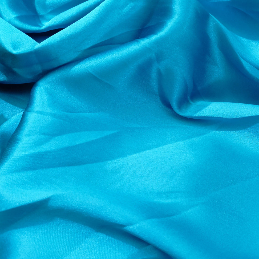 Peacock Blue Rayon Challis Fabric, 100% Rayon Peacock Blue, Peacock Blue Rayon Fabric,  Rayon Fabric For Dresses By The meter, Royal Blue Rayon Fabric For Bridal Dress, Bridal Wedding Fabric, Fat Quarter Rayon Fabric Diy